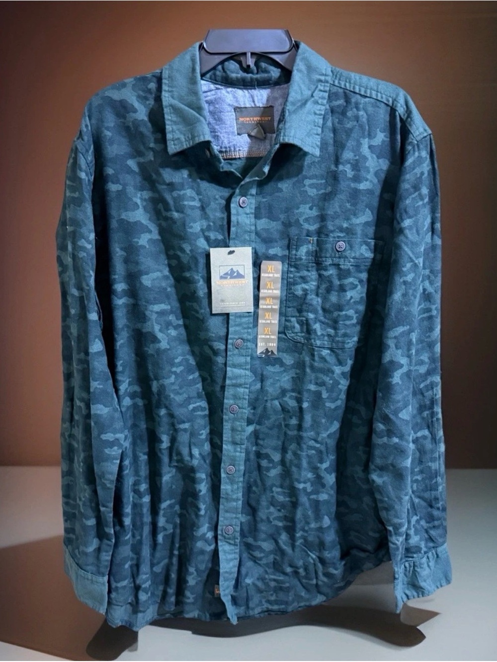 NWT Men's XL Northwest Territory Flannel Green Camo Long Sl. Button Down Shirt